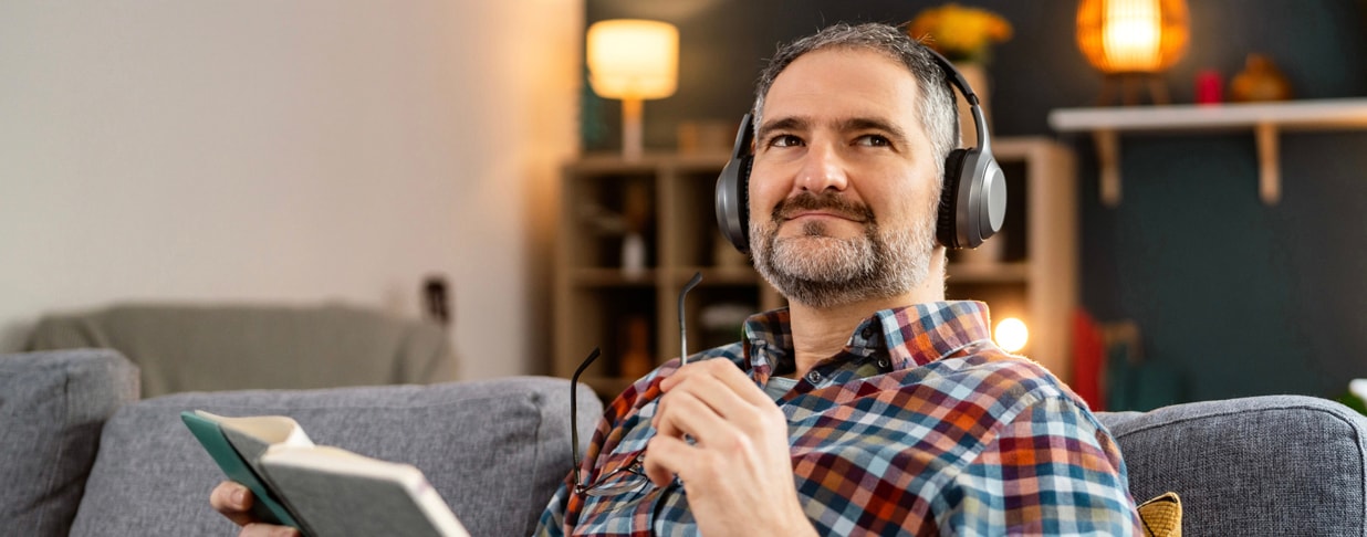 Seeing and hearing hero